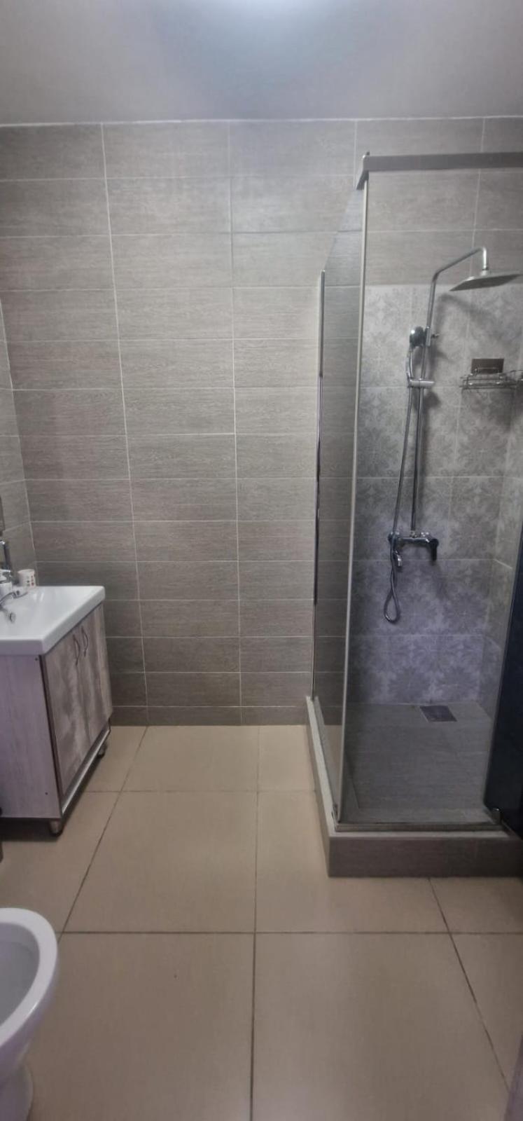Tarlan Hotel Aqtau Buitenkant foto